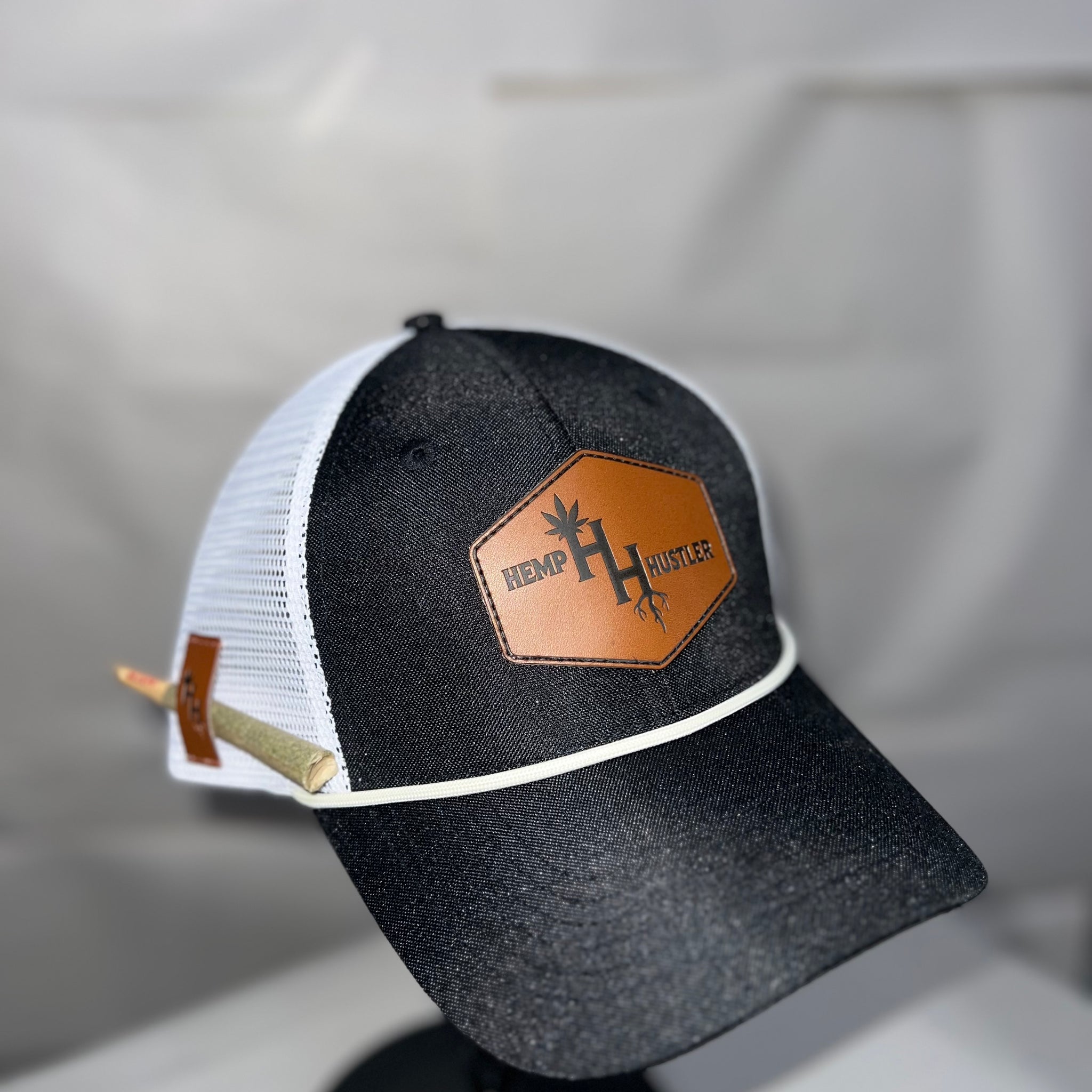 Hustler Preroll Caddy Cap